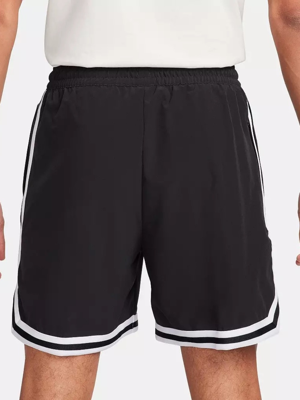 Nike youth Dri-FIT DNA UV 6'' Woven Basketball Shorts - Picture 2 of 3